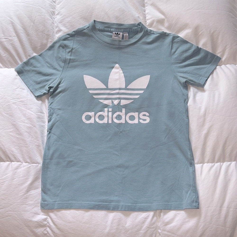 Adidas tee